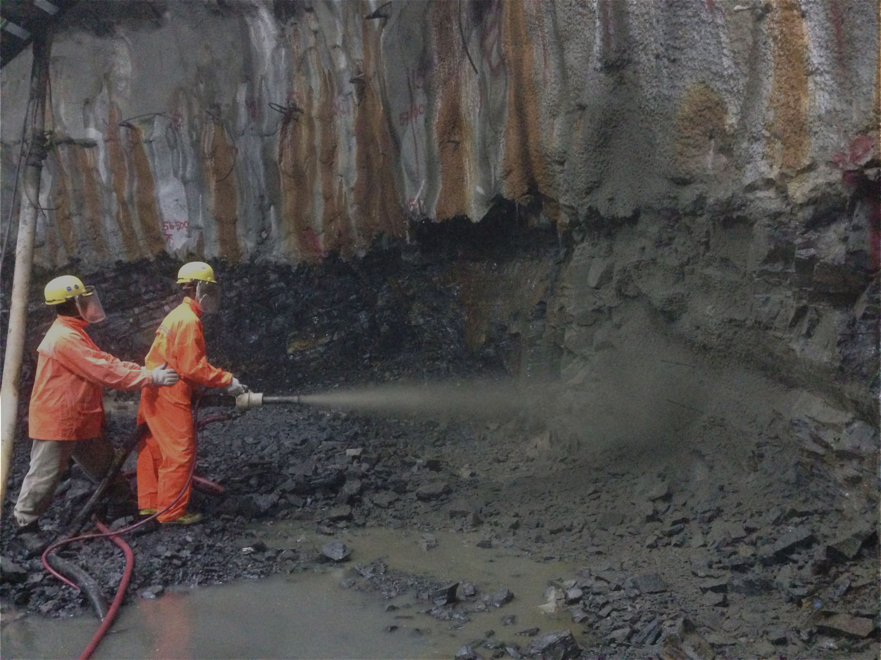 Geotechnical and Rock Breaking